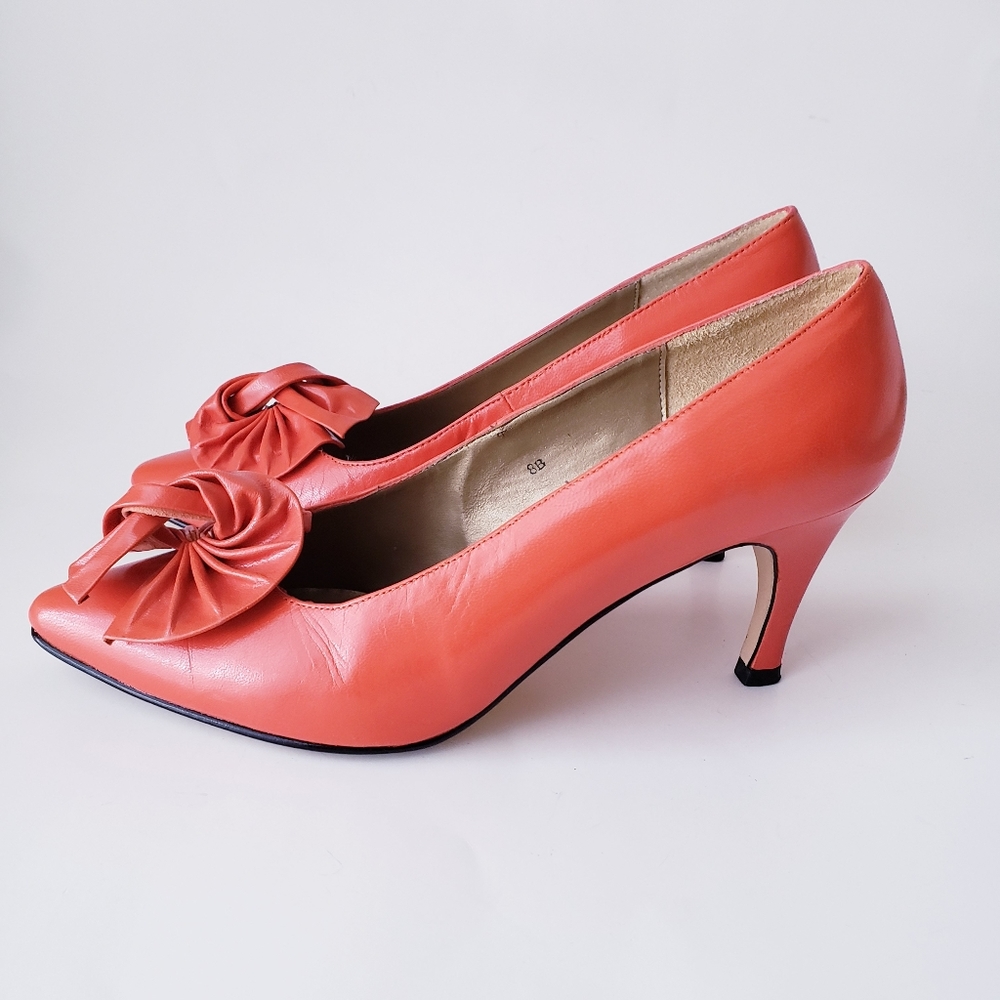 Vintage Jennifer Moore Orange Leather Heels